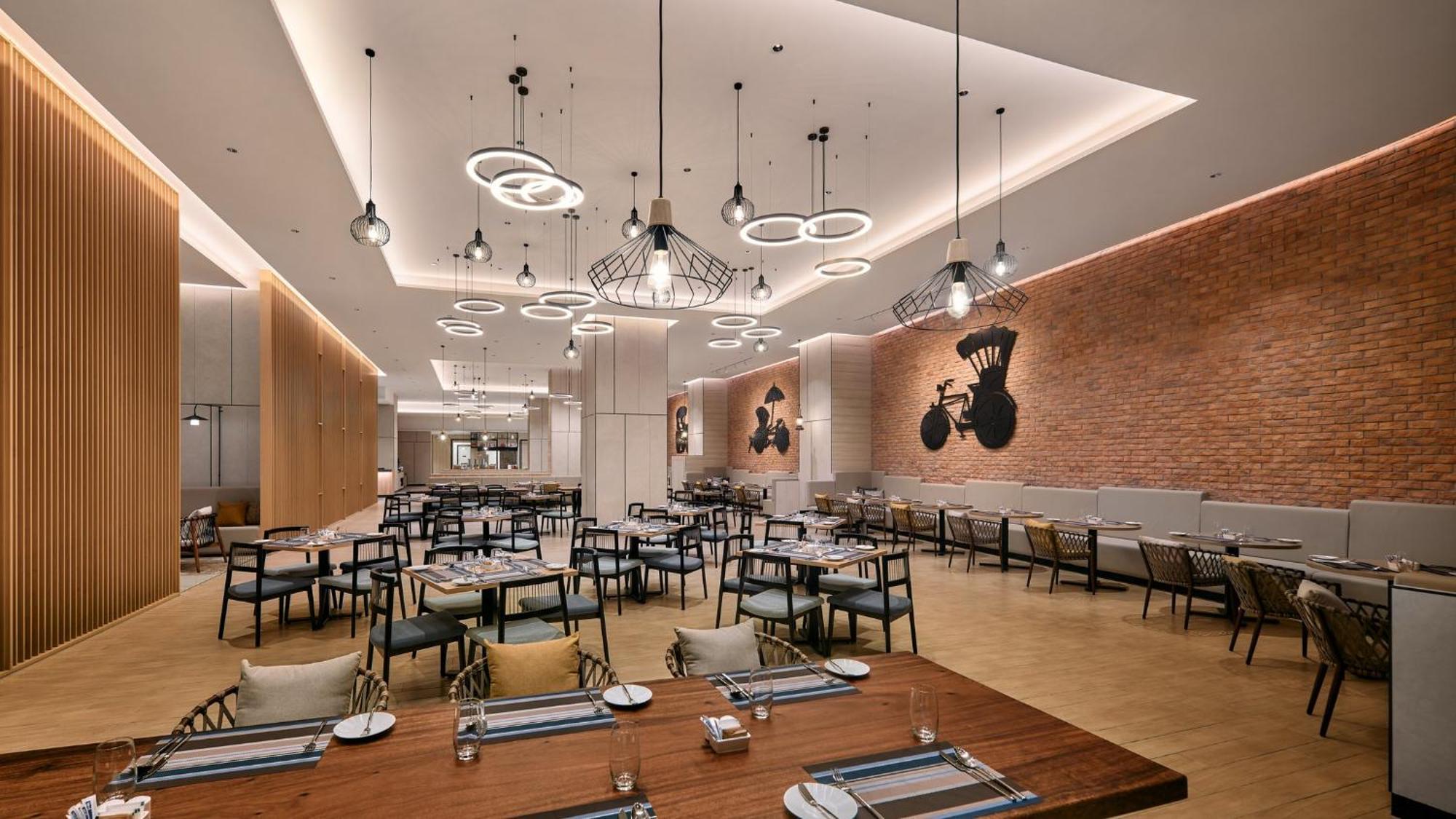 Holiday Inn & Suites Penang Prai By Ihg Bukit Mertajam Exteriör bild