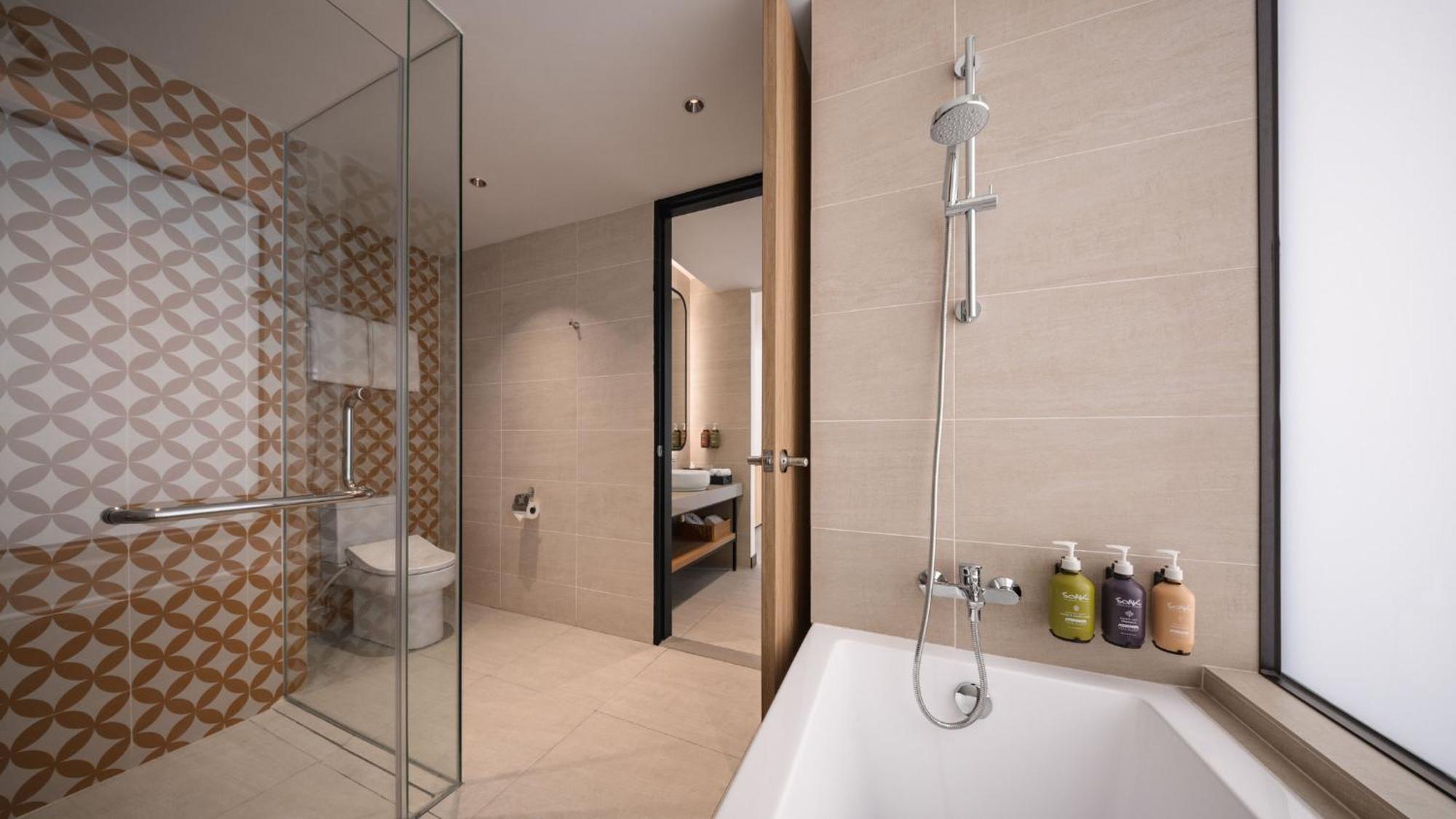 Holiday Inn & Suites Penang Prai By Ihg Bukit Mertajam Exteriör bild