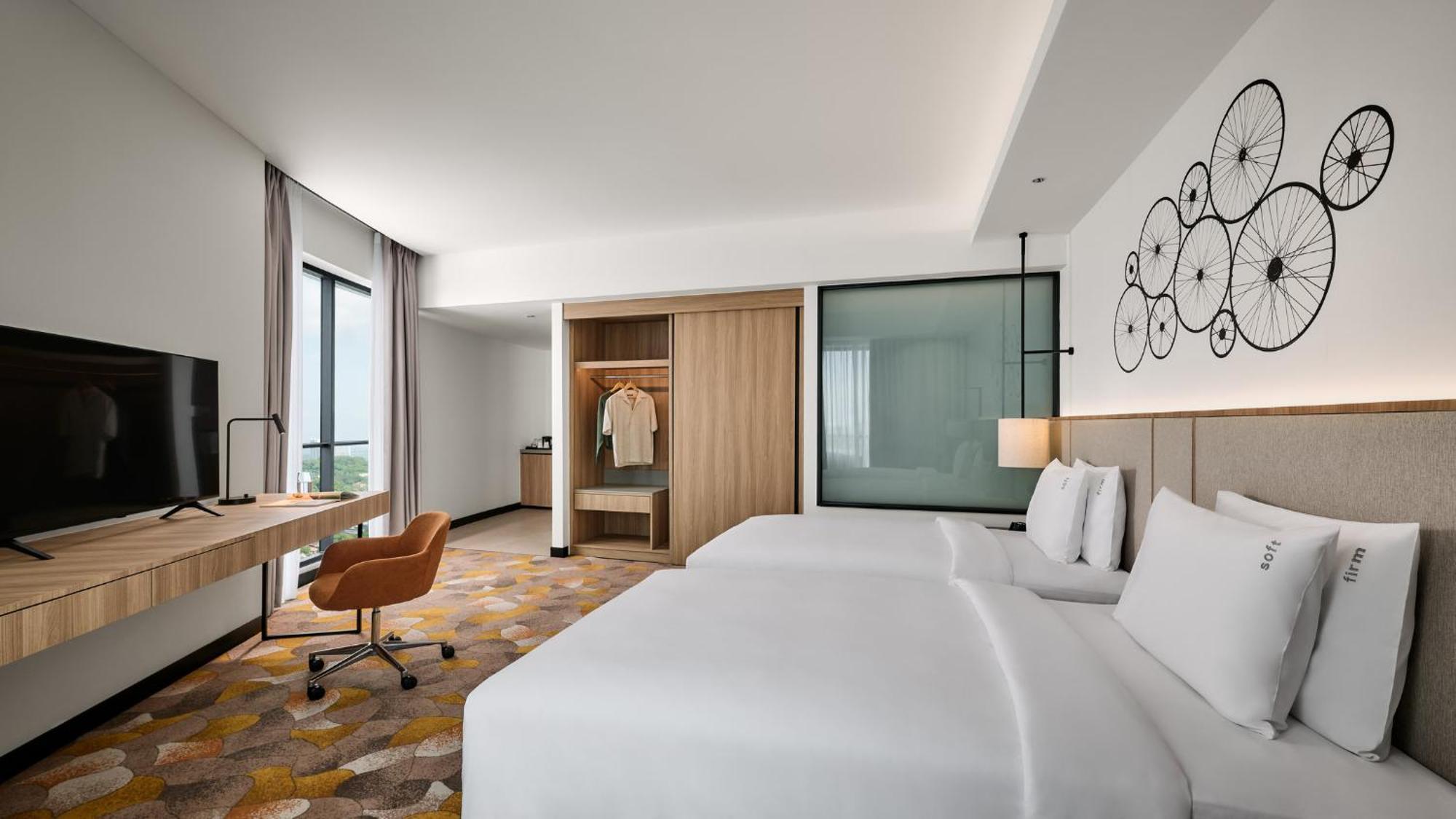 Holiday Inn & Suites Penang Prai By Ihg Bukit Mertajam Exteriör bild